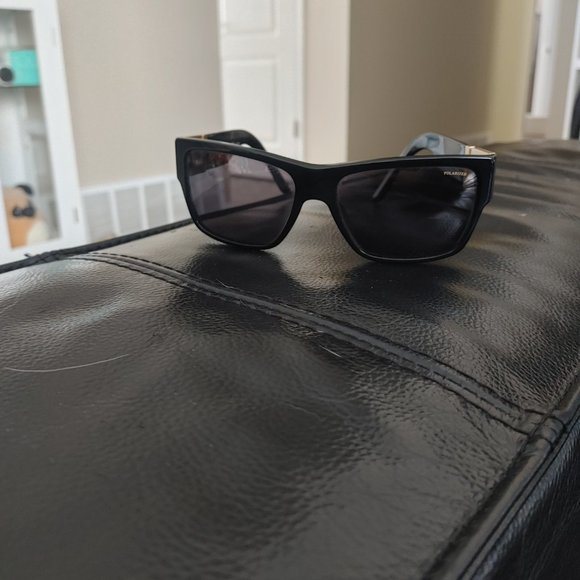 Men's Versace Sunglasses - Picture 2 of 4